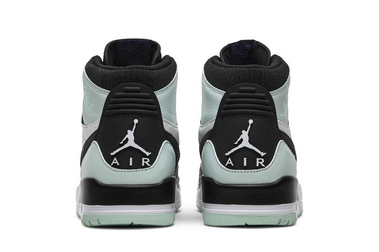 Air Jordan Legacy 312 Igloo