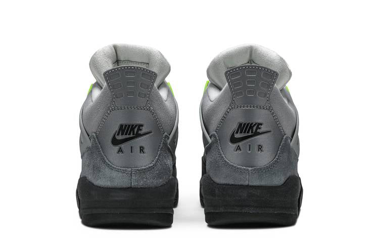 Air Jordan 4 Retro SE 95 Neon