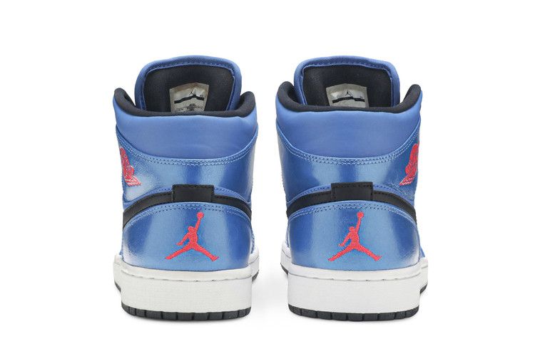 Air Jordan 1 Retro Mid Sport Blue