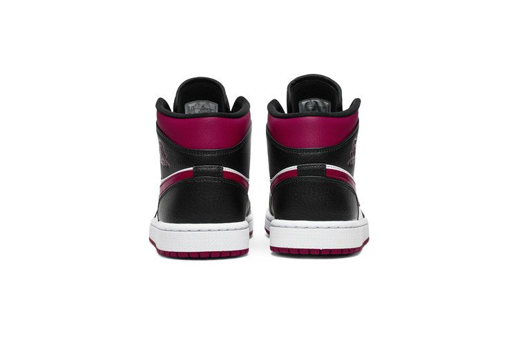 Air Jordan 1 Mid Bred Toe