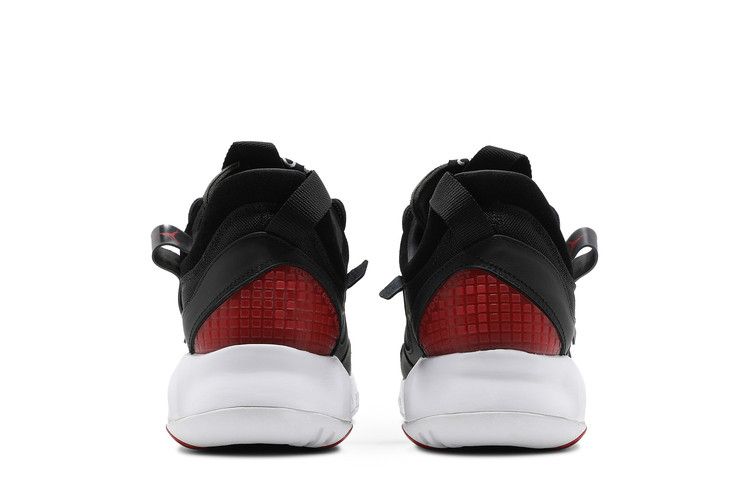 Air Jordan MA2 Bred