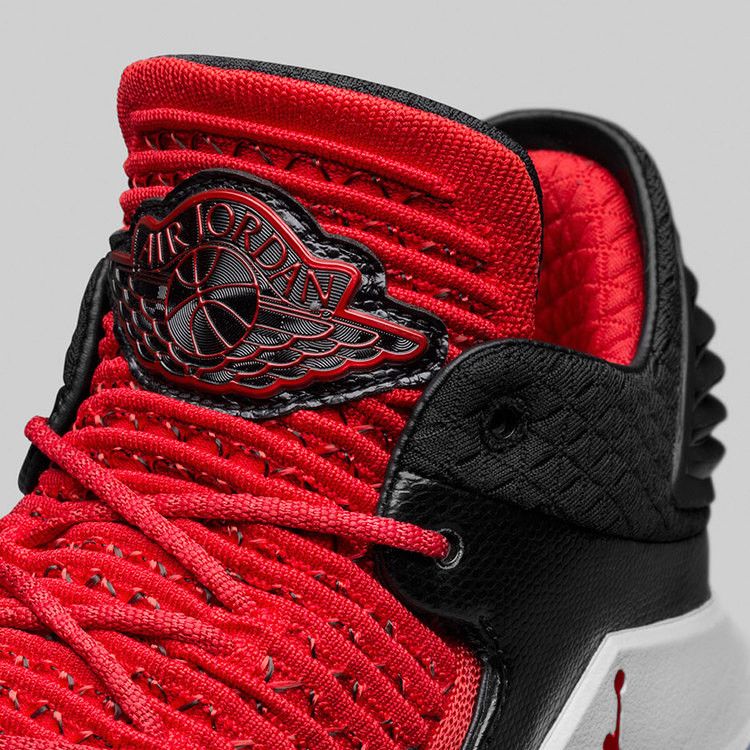 Air Jordan XXXII Low Chicago Win Like 96