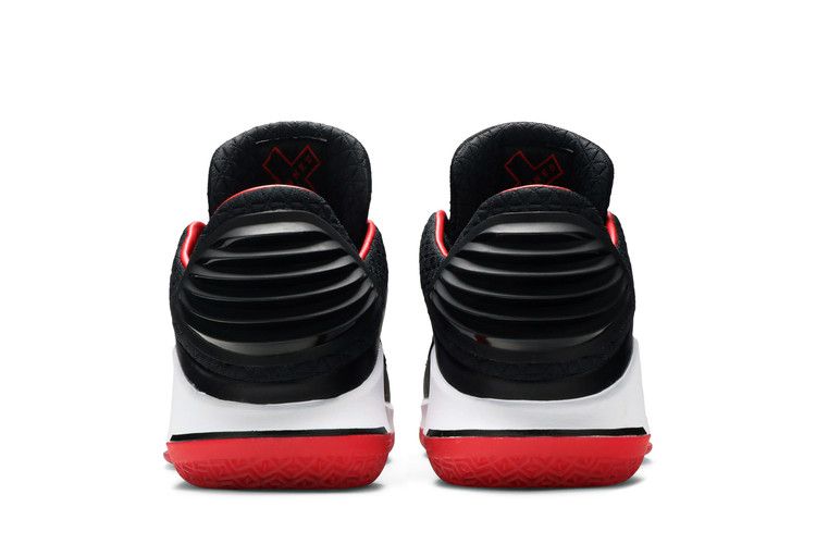 Air Jordan XXXII Low MJ Day
