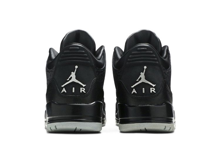 Air Jordan 3 Retro Black Flip