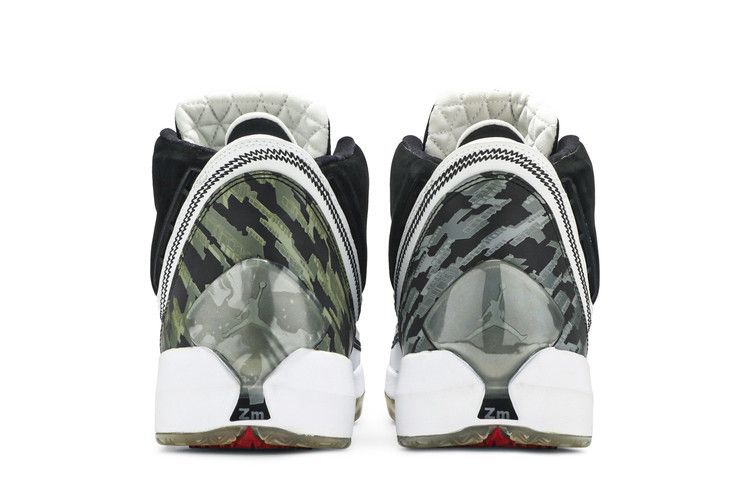 Air Jordan 22 OG Black White CDP (2008)
