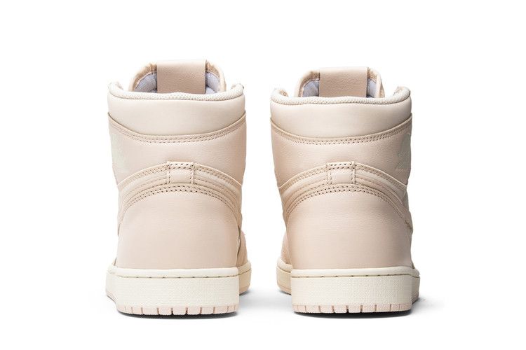 Air Jordan 1 Retro High Guava Ice