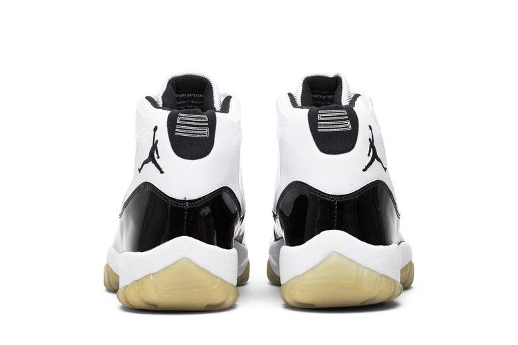 Air Jordan 11 Retro Concord (2000)