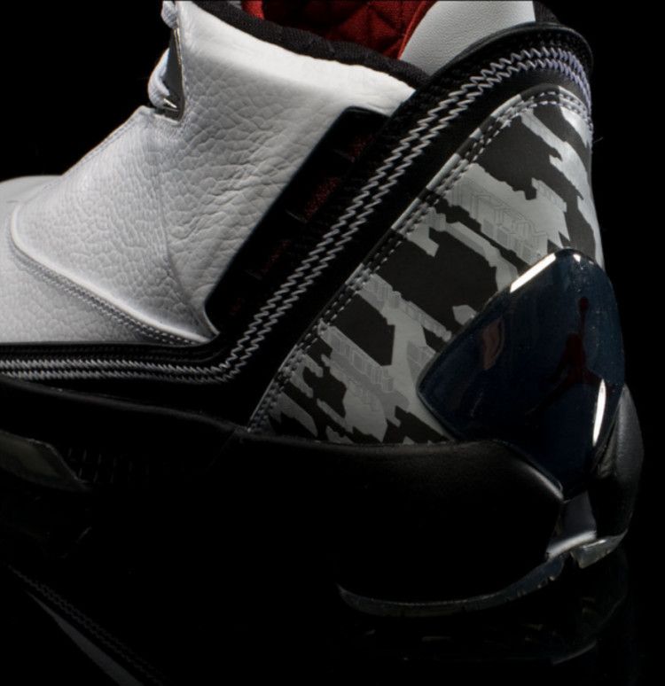 Air Jordan 22 OG White Varisty Red