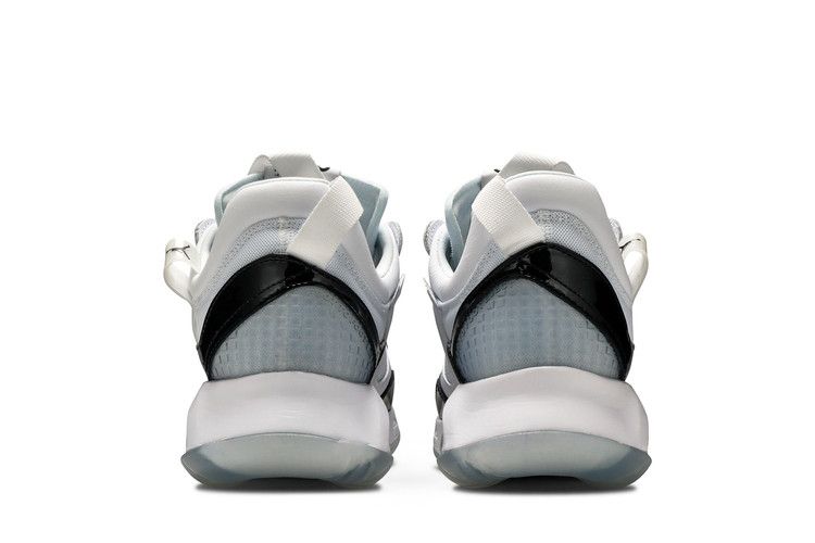 Air Jordan MA2 Concord