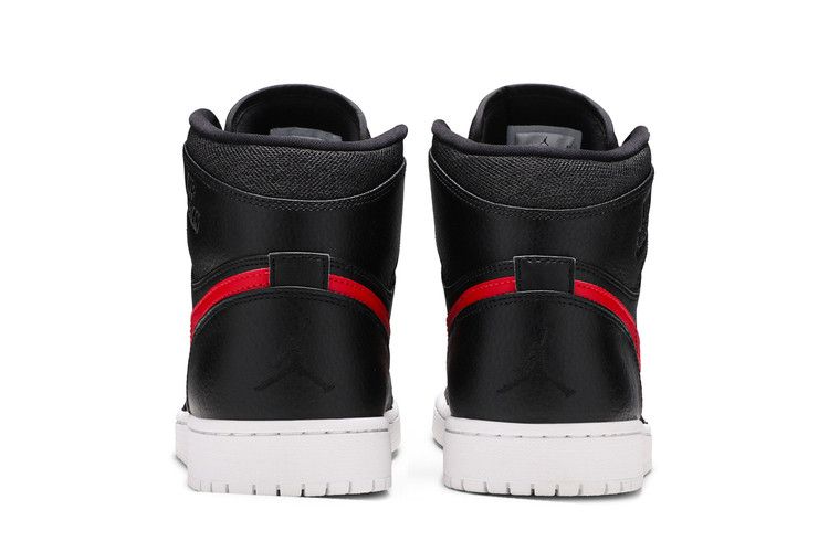 Air Jordan 1 Retro Rare Air Bred