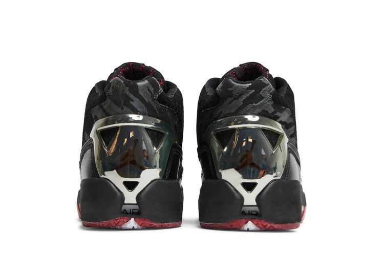 Air Jordan 22 OG Black Varisty Red 5 8ths
