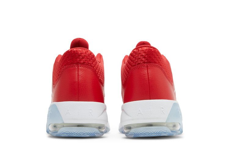 Air Jordan Max Aura 3 University Red