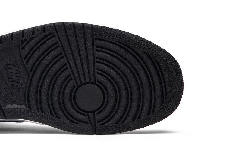 Air Jordan Countdown Pack 1/22