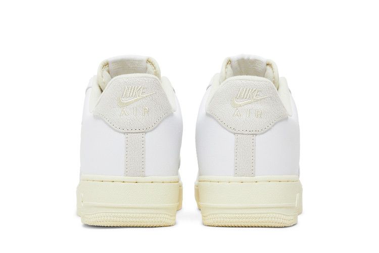 Nike Air Force 1 Low '07 Jewel Pale Vanilla Sneakers