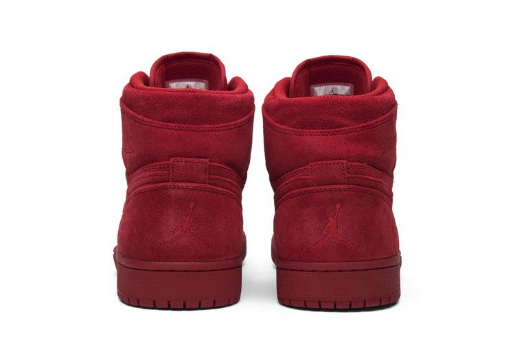 Air Jordan 1 Retro Red Suede