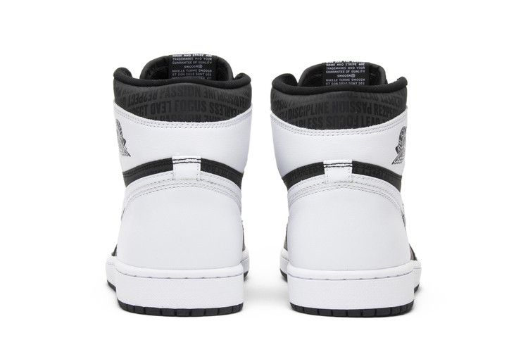 Air Jordan 1 Retro High RE2PECT (Derek Jeter)