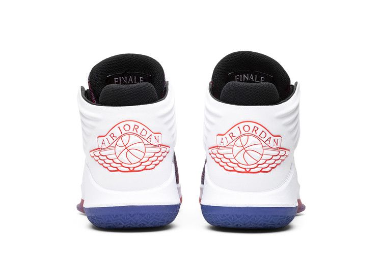 Air Jordan XXXII Finale
