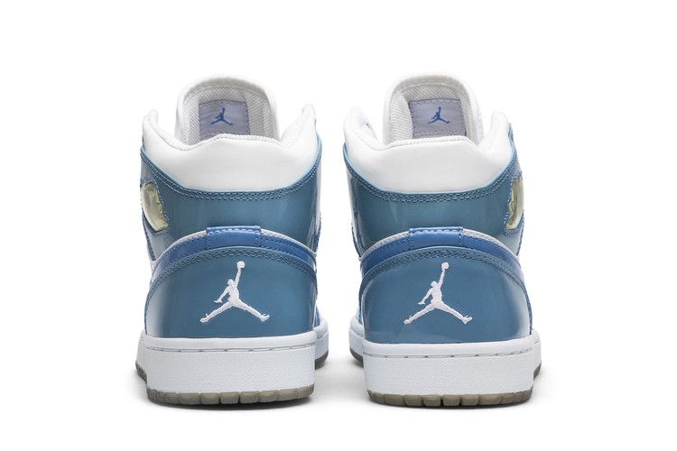 Air Jordan 1 Retro UNC Patent