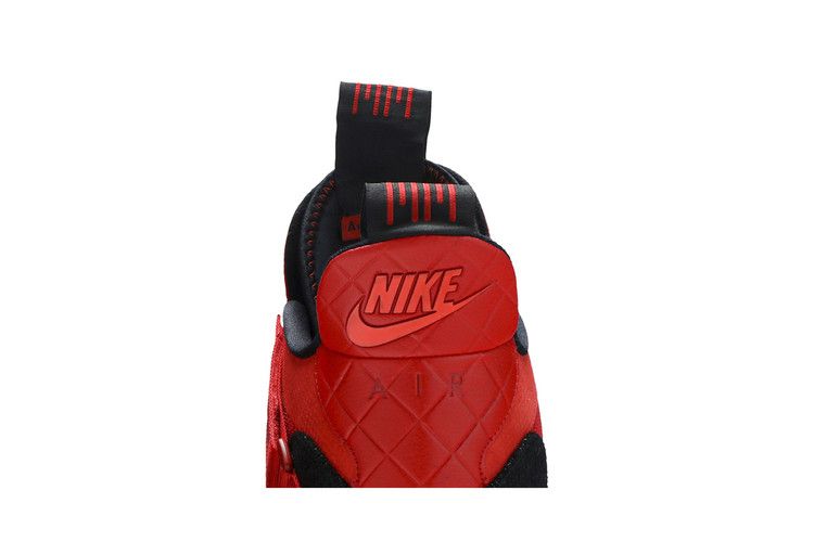 Air Jordan XXXIII University Red