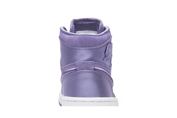 Air Jordan 1 Retro High Season of Her Purple Earth (Women's)
