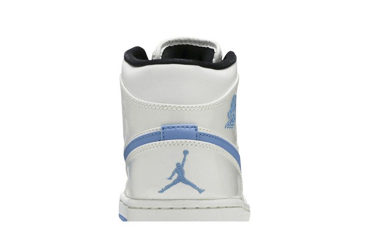 Air Jordan 1 Retro Legend Blue