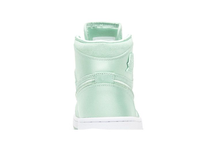 Air Jordan 1 Retro High Season of Her Mint Foam (Women's)