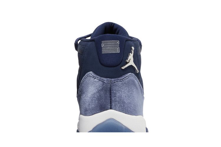 Air Jordan 11 Retro Midnight Navy (Women's)