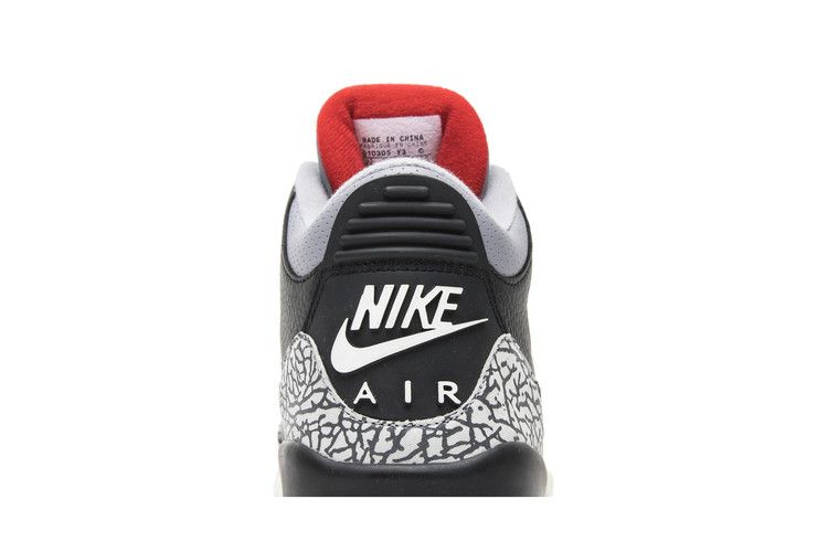 Air Jordan 3 Retro Black Cement (2001)