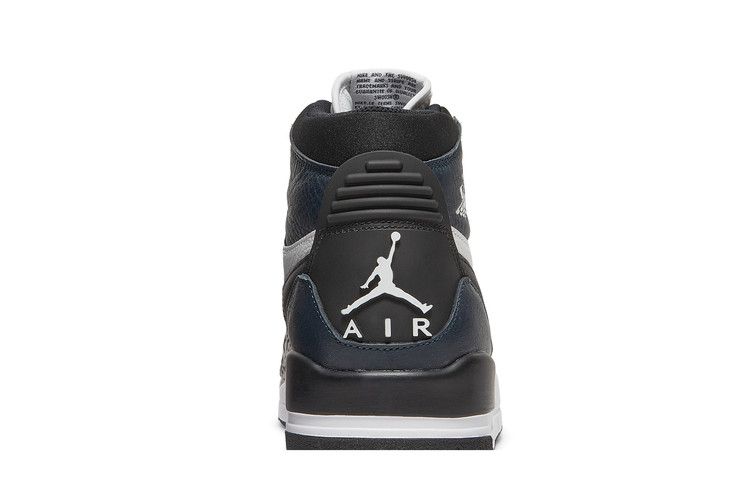 Air Jordan Legacy 312 White Midnight Navy