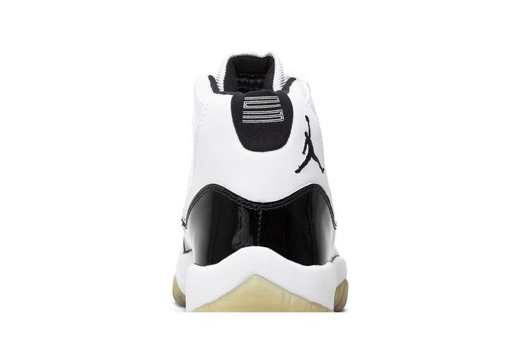 Air Jordan 11 Retro Concord (2000)