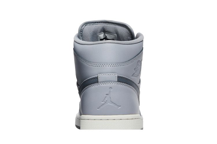 Air Jordan 1 Retro Mid Wolf Grey Cool Grey