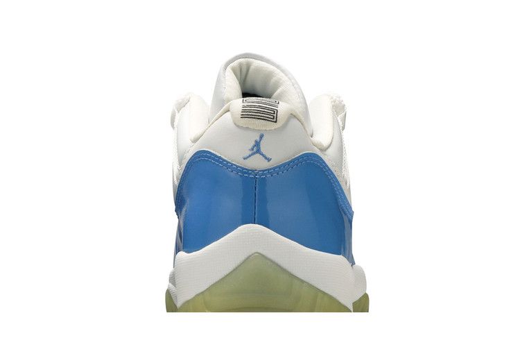 Air Jordan 11 Retro Low Columbia Blue (2001)