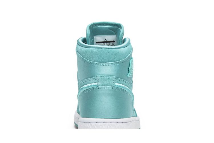 Air Jordan 1 Retro High Season of Her Light Aqua (Women's)