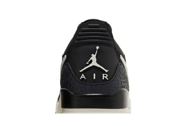 Air Jordan Legacy 312 Low Black Phantom
