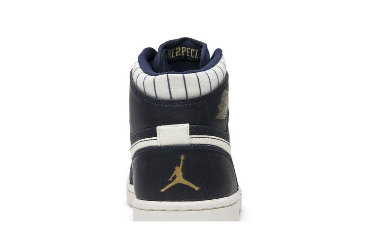 Air Jordan 1 Retro Jeter RE2PECT
