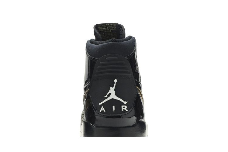 Air Jordan Legacy 312 Black Gold Patent