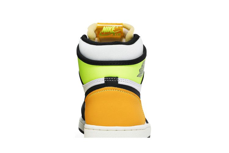 Air Jordan 1 Retro High White Black Volt University Gold