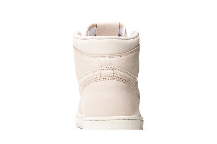 Air Jordan 1 Retro High Guava Ice