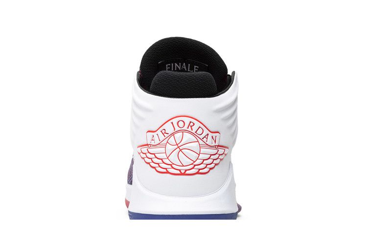 Air Jordan XXXII Finale