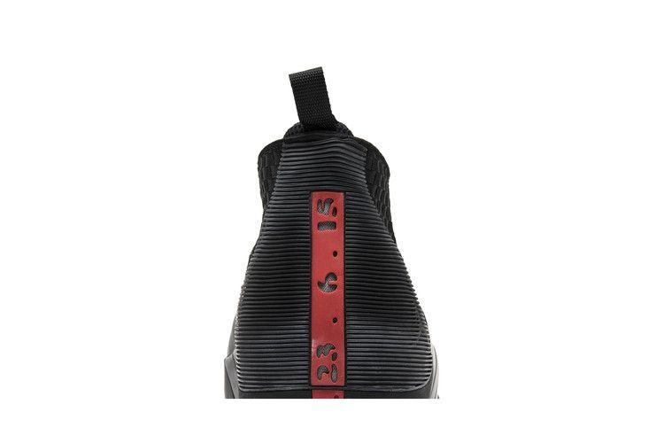Air Jordan 15 OG Black Varsity Red