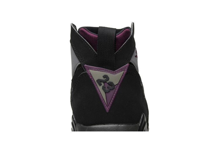 Air Jordan 7 Retro Bordeaux (2015)