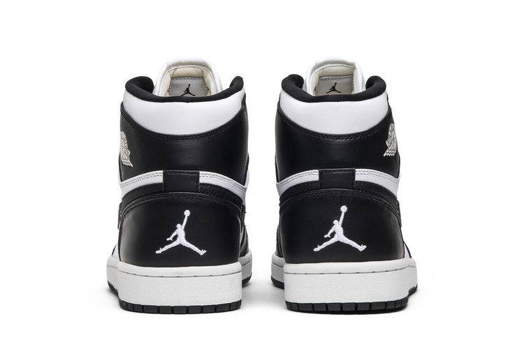 Air Jordan Countdown Pack 1/22