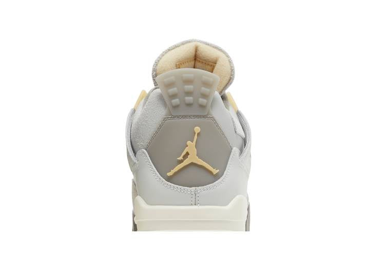 Air Jordan 4 Retro SE Craft Photon Dust