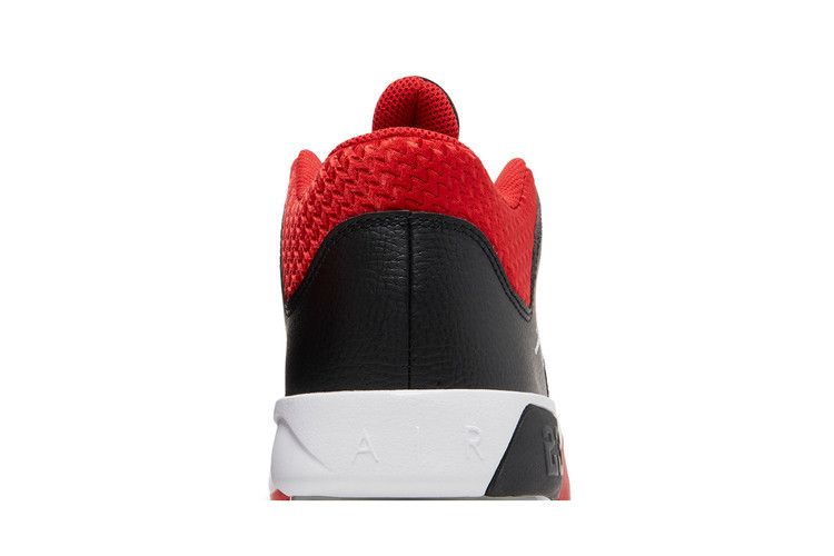 Air Jordan Max Aura 3 Black Red