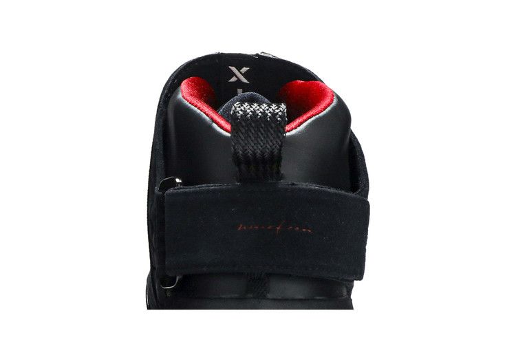 Air Jordan 19 OG Bred (2004)