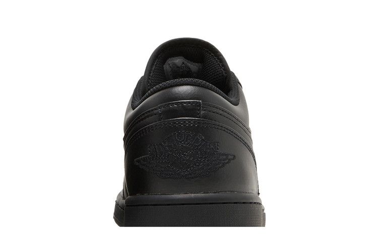 Air Jordan 1 Low Triple Black (2022)
