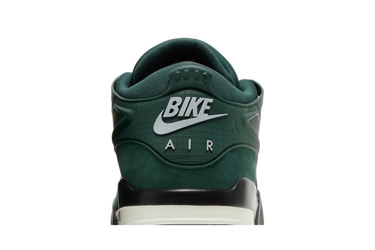Air Jordan 4 RM SP Nigel Sylvester Grandma's Driveway