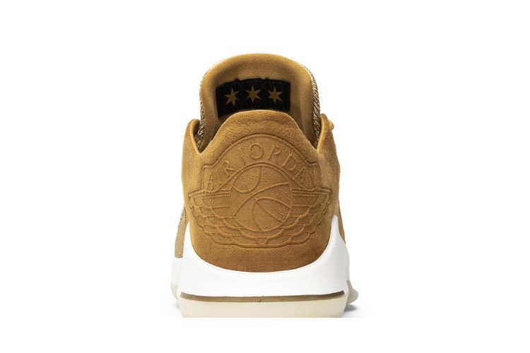 Air Jordan XXXII Low Golden Harvest