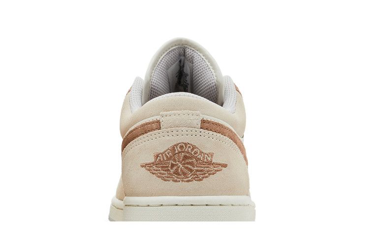 Air Jordan 1 Low SE Legend Light Brown