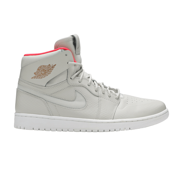 Air Jordan 1 Retro High Nouveau Pure Platinum Bright Crimson